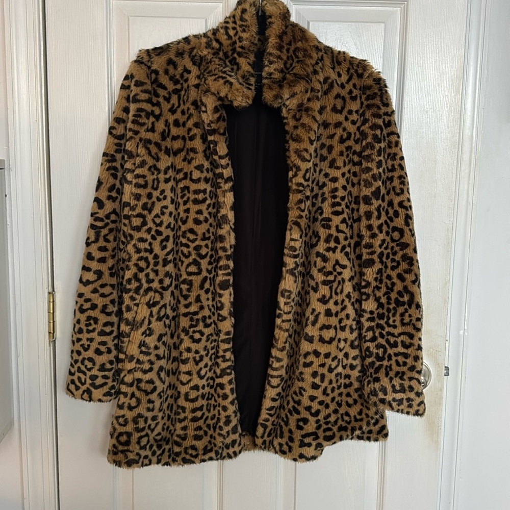 Cheetah faux fur jacket